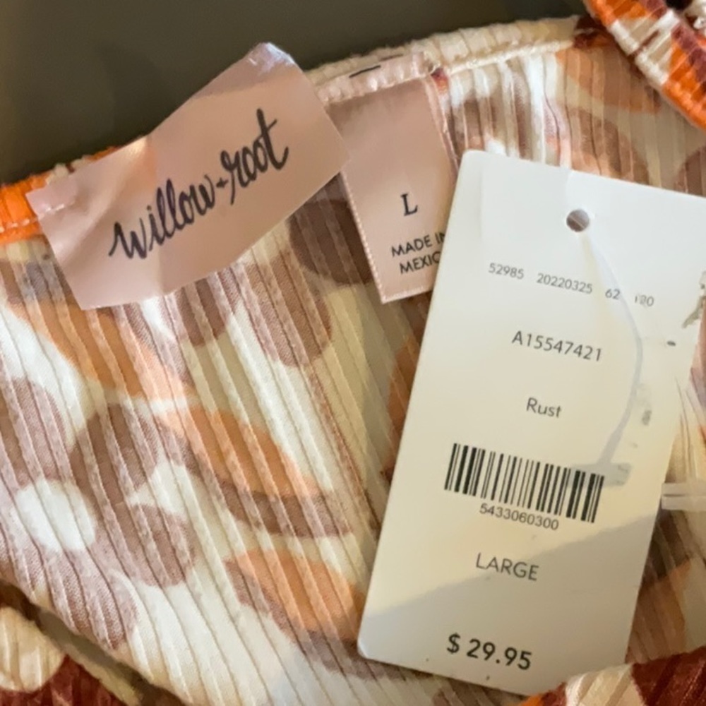 Willow & Root Retro Floral Ruffle Tank Top - Picture 7 of 8